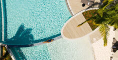 8 Most amazing Hotel Pools in Australia 
