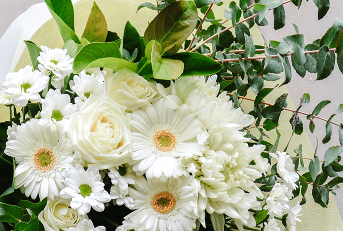 Want to surprise someone? This Melbourne florist will make their day