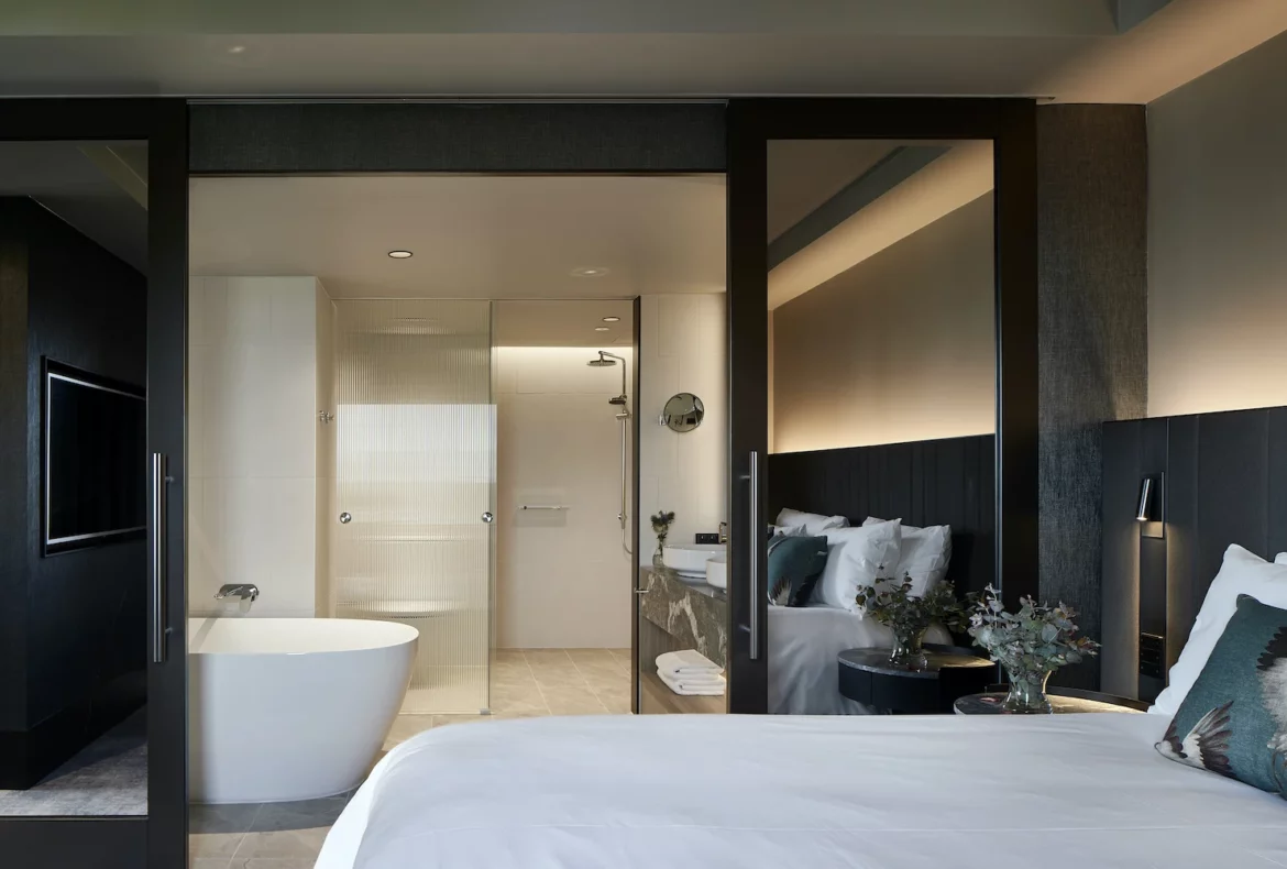 Hotel of The Week: PULLMAN MELBOURNE ON THE PARK
