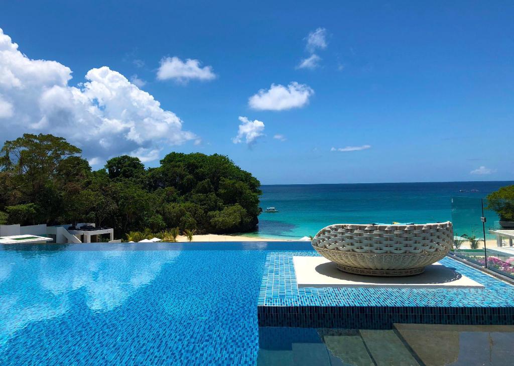 Boracay's best luxury resorts