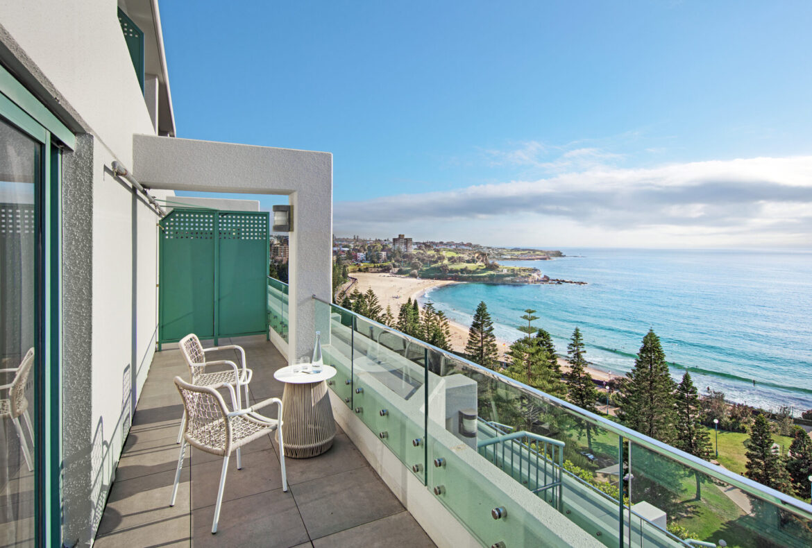 Crowne Plaza Sydney Coogee Beach: A Hotel Review