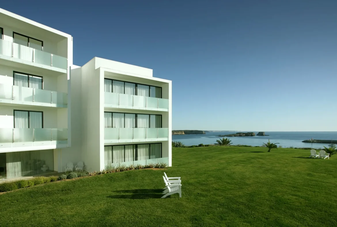 Memmo Baleeira, a family-friendly 4-star hotel in Sagres, Portugal – A Hotel Review